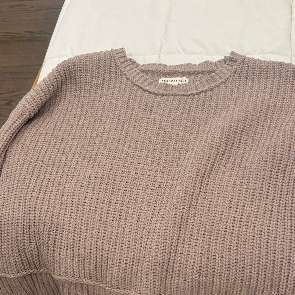 Aeropostale Women's Sweater in Taupe